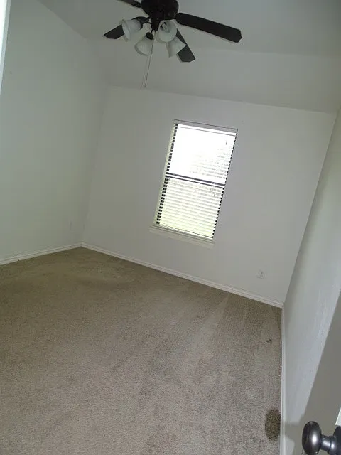 3 bed, 1687 sqft, $1,860 — Photo 4