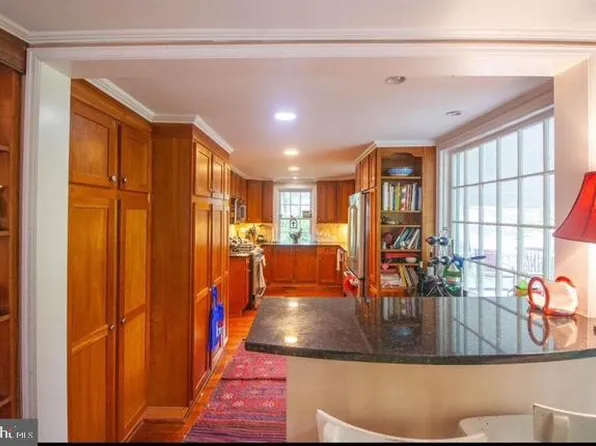 2603 Faber Ct, Falls Church, VA 22046