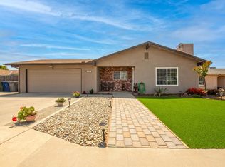1498 Indianapolis Ave, Clovis, CA 93611