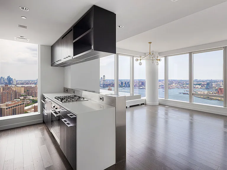 252 South St #41G — Photo 3