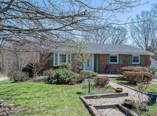 715 Moonstone Dr, Allison Park, PA