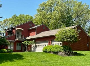 7061 Snow Ave SE, Alto, MI 49302