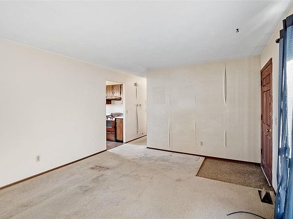 5th image of 5209 Auriesville Ln