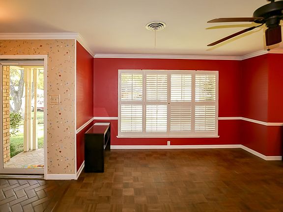 5th image of 2117 Lake James Dr