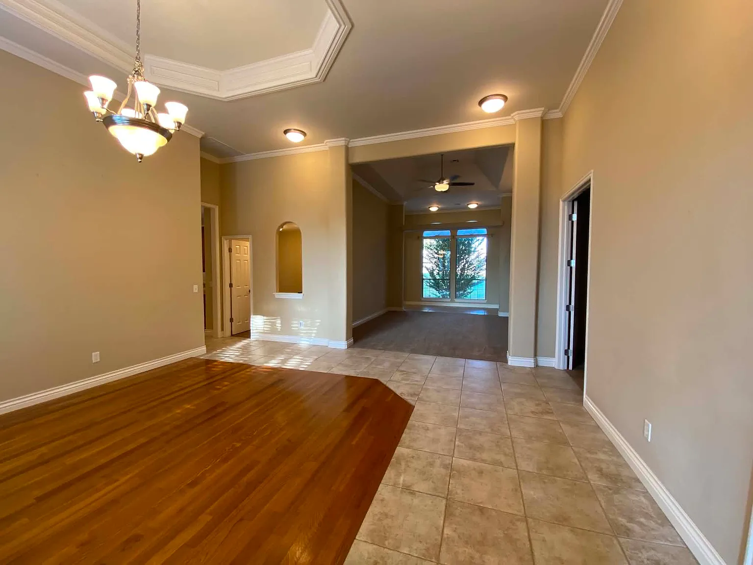 4 bed, 3478 sqft, $3,200 — Photo 3