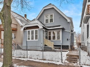 3338 N 12th St, Milwaukee, WI 53206