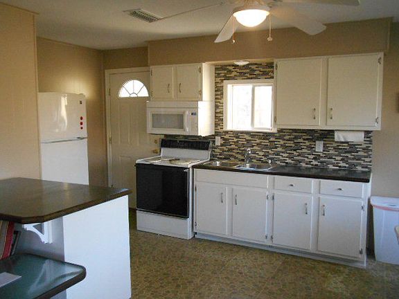 5th image of 254 Shady Shores Dr