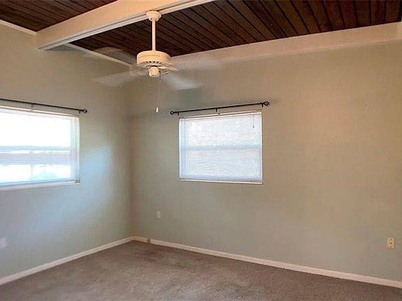 3rd image of 2562 Lake Ellen Dr