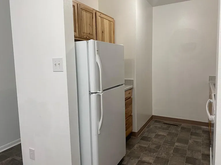 501 Stanfield Ave #501 — Photo 3