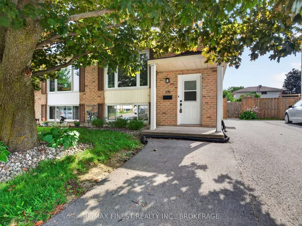 376 Melanie Ave, Kingston, ON K7M 8B1