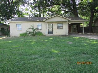 16 Pheasant Run Dr, Cabot, AR 72023