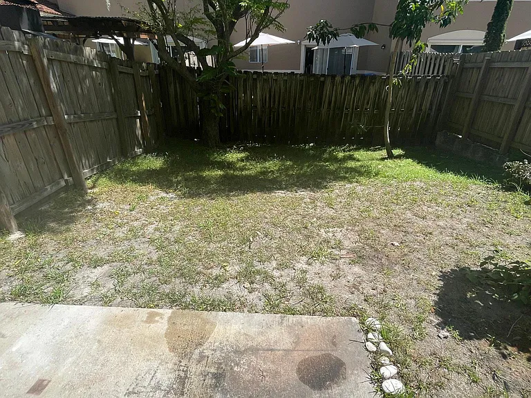 21477 SW 85th Psge — Photo 11