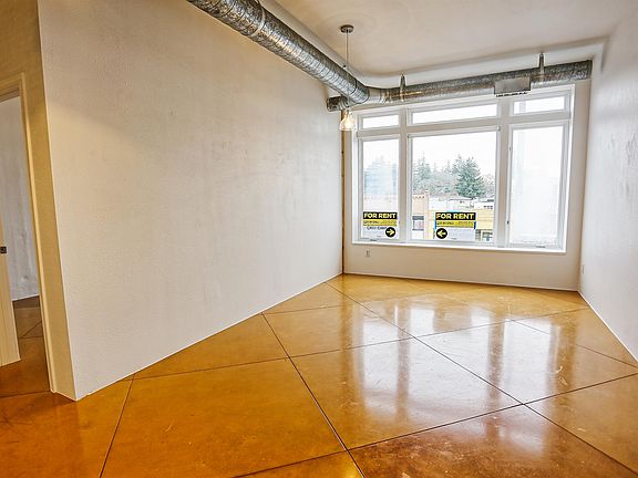 4th image of 5238 S Tacoma Way #2