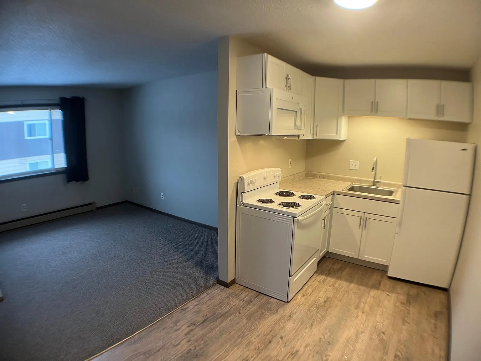 1500 E Ave NW — Photo 2