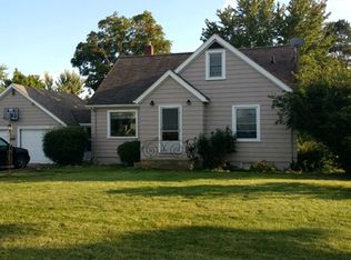 1234 E Oliver St, Owosso, MI 48867
