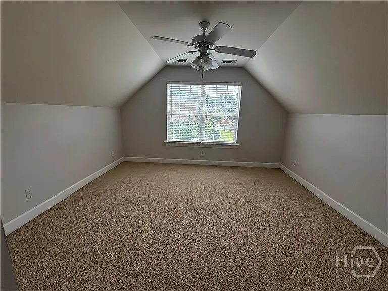 106 Tahoe Dr — Photo 33