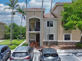 The Courts At Bayshore Ii, Cutler Bay, FL 33190