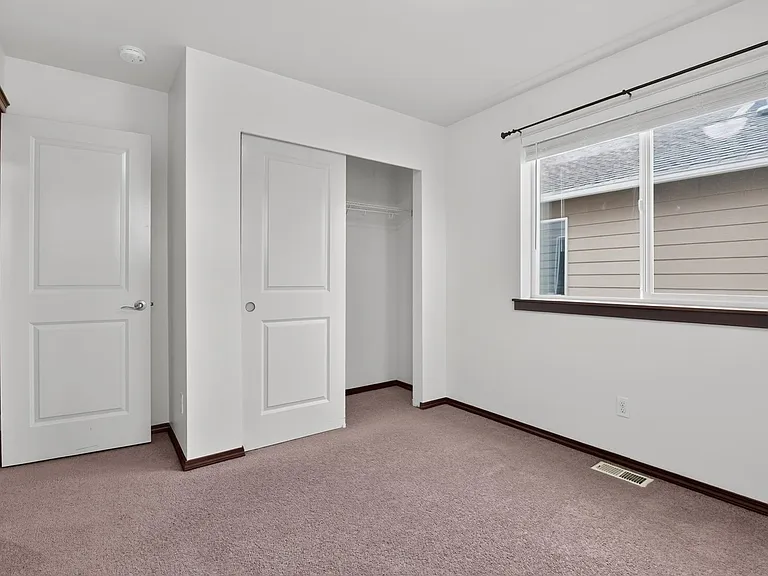 18901 34th Dr SE — Photo 34