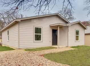 1784 Long Ct, Azle, TX 76020