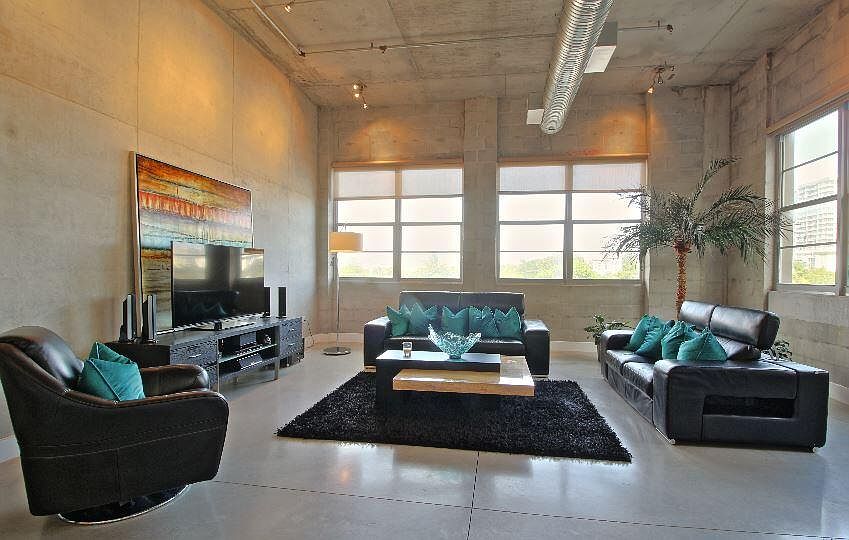 1st image of 445 N Andrews Avenue #301