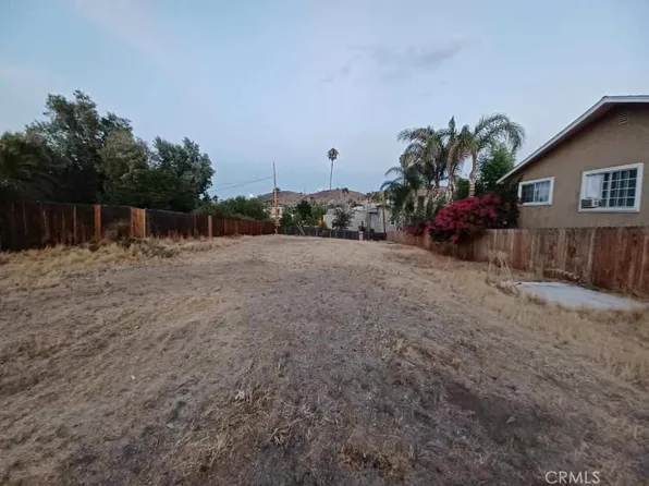 110 N Langstaff St, Lake Elsinore, CA 92530