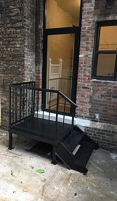 Rented by Copperwood Real Estate | media 8