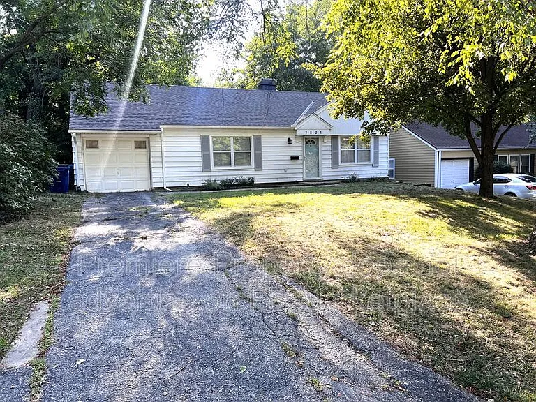 7521 Eaton St — Photo 1