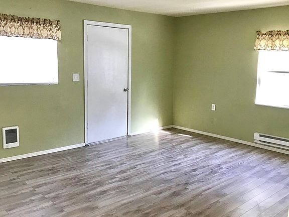 4th image of 1103 Poindexter Ave