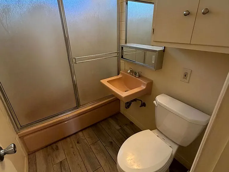 307 N Curtis Ave — Photo 12