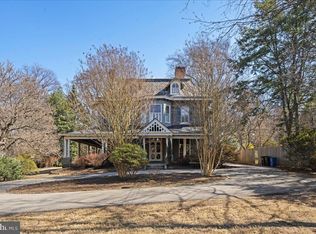 42 Summit St, Philadelphia, PA 19118