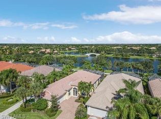 28601 Wahoo Dr, Bonita Springs, FL 34135