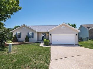 2804 Maplewood Ct, High Ridge, MO 63049