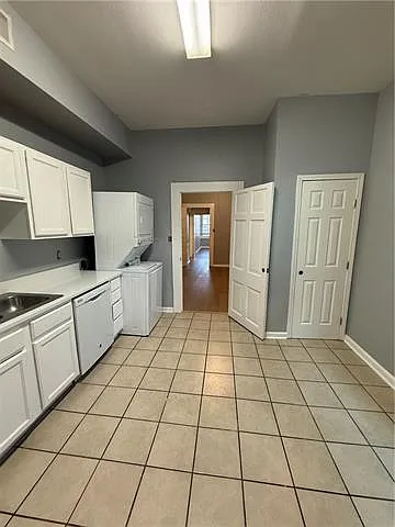 321 S Saint Patrick St #C — Photo 8