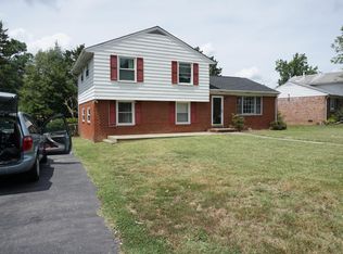 3908 W End Dr, Henrico, VA 23294