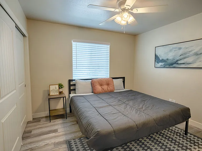1110 W Woodland Lake Rd #D — Photo 6