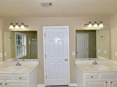 2929 Wintercrest Way — Photo 21