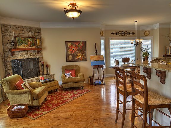 2nd image of 5303 Stonewood Dr