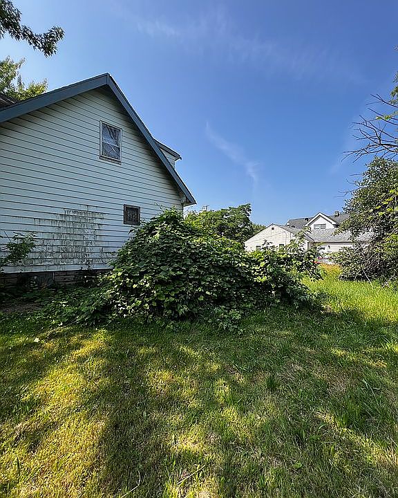 1st image of 13110 Carrington Ave