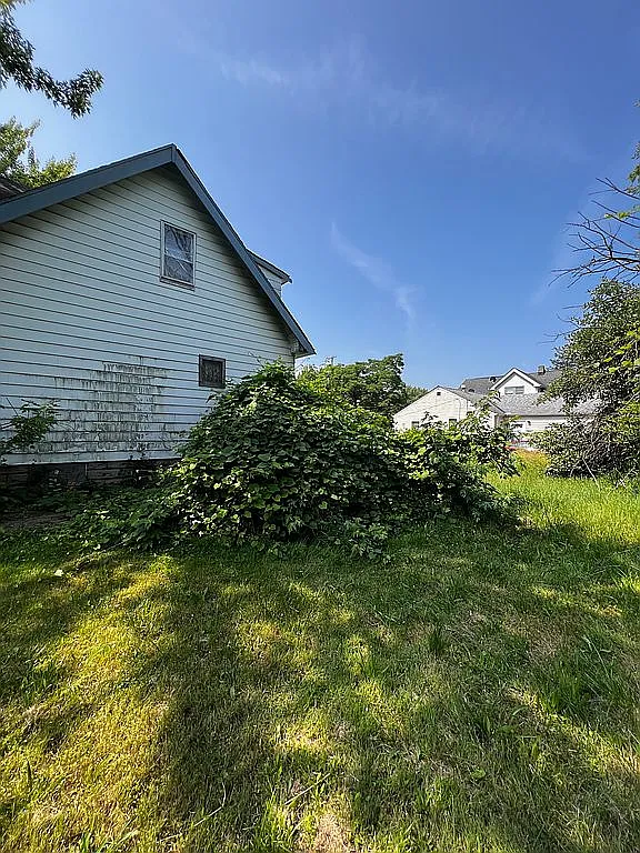 13110 Carrington Ave photo 1