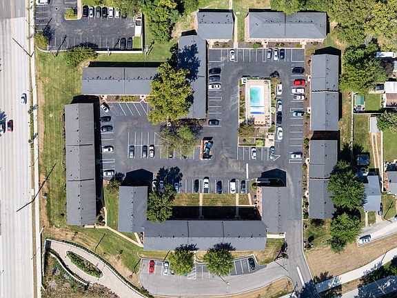 2nd image of 72 Van Mark Way #82