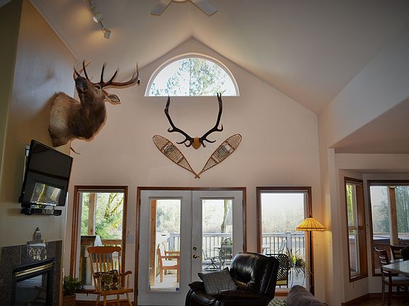 5th image of 7936 Riverview Dr SE