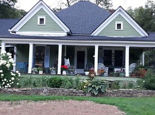 329 1st St, Statham, GA 30666