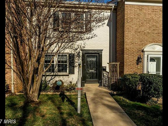 5th image of 4375 Greenberry Ln