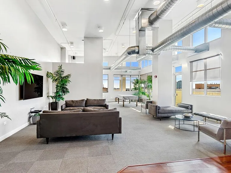901 W Madison St #912 — Photo 24