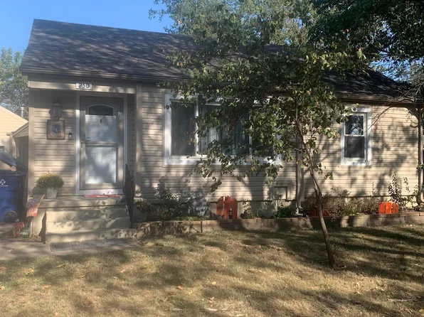 250 S Kansas St, Benton, KS 67017