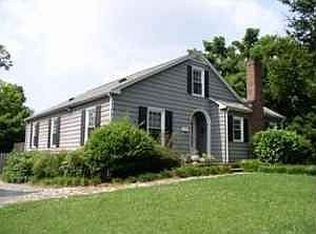 2126 Elgin Rd, Winston Salem, NC 27103