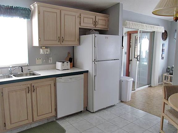 4th image of 6050 Tierra Entrada
