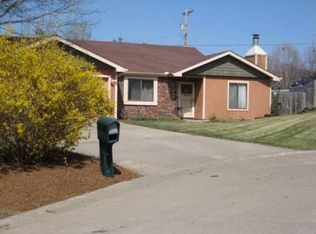 3706 Plymouth Cir, Manhattan, KS 66503