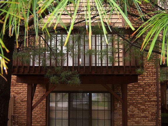 Patio & Deck