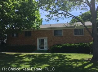 522 N Creyts Rd APT 4, Lansing, MI 48917